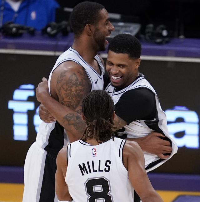 防线阵容 防线阵容