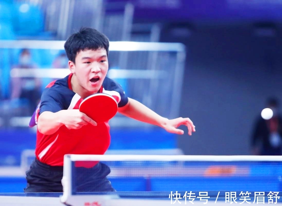 人瞩目的球 人瞩目的球