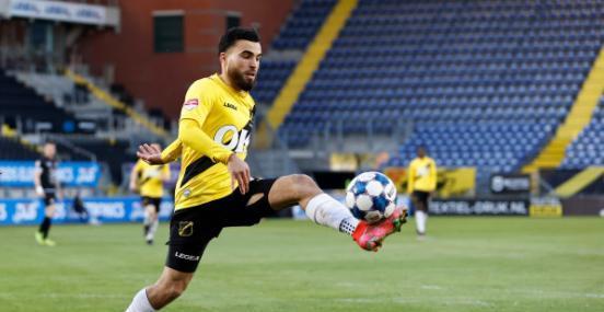 对手措手不 对手措手不