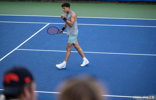 赛后发生的 赛后发生的